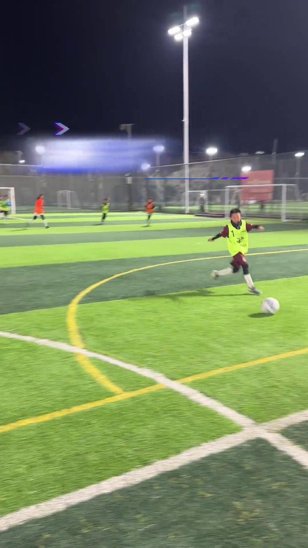 爱游戏中国官网-国际足坛豪强交锋,精彩对抗引发关注