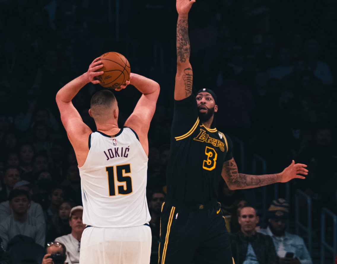 狼队连胜布莱恩特,取得连胜 狼队连胜布莱恩特,取得连胜