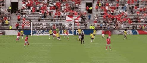 爱游戏在线-关于疲劳抗争!球员拼尽全力,冲击下一轮的信息