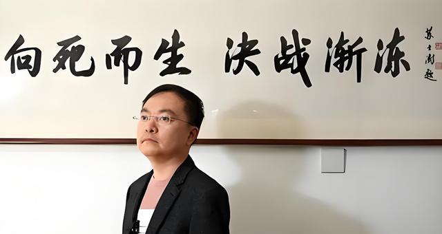 关于疲劳抗争！球员拼尽全力，冲击下一轮的信息