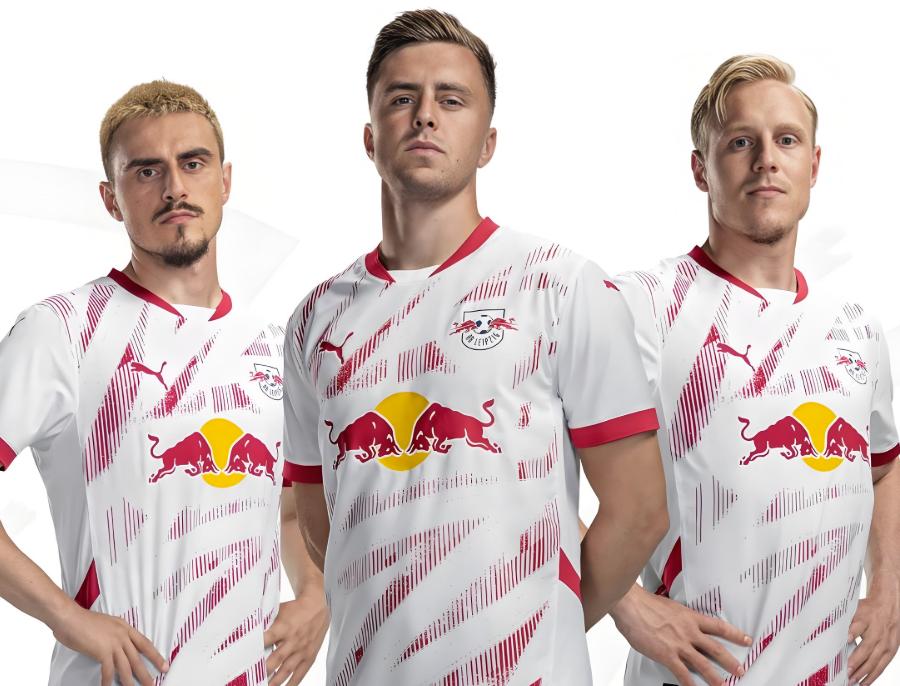 爱游戏网页版-包含奥格斯堡队士气高涨，备战下一场比赛的词条