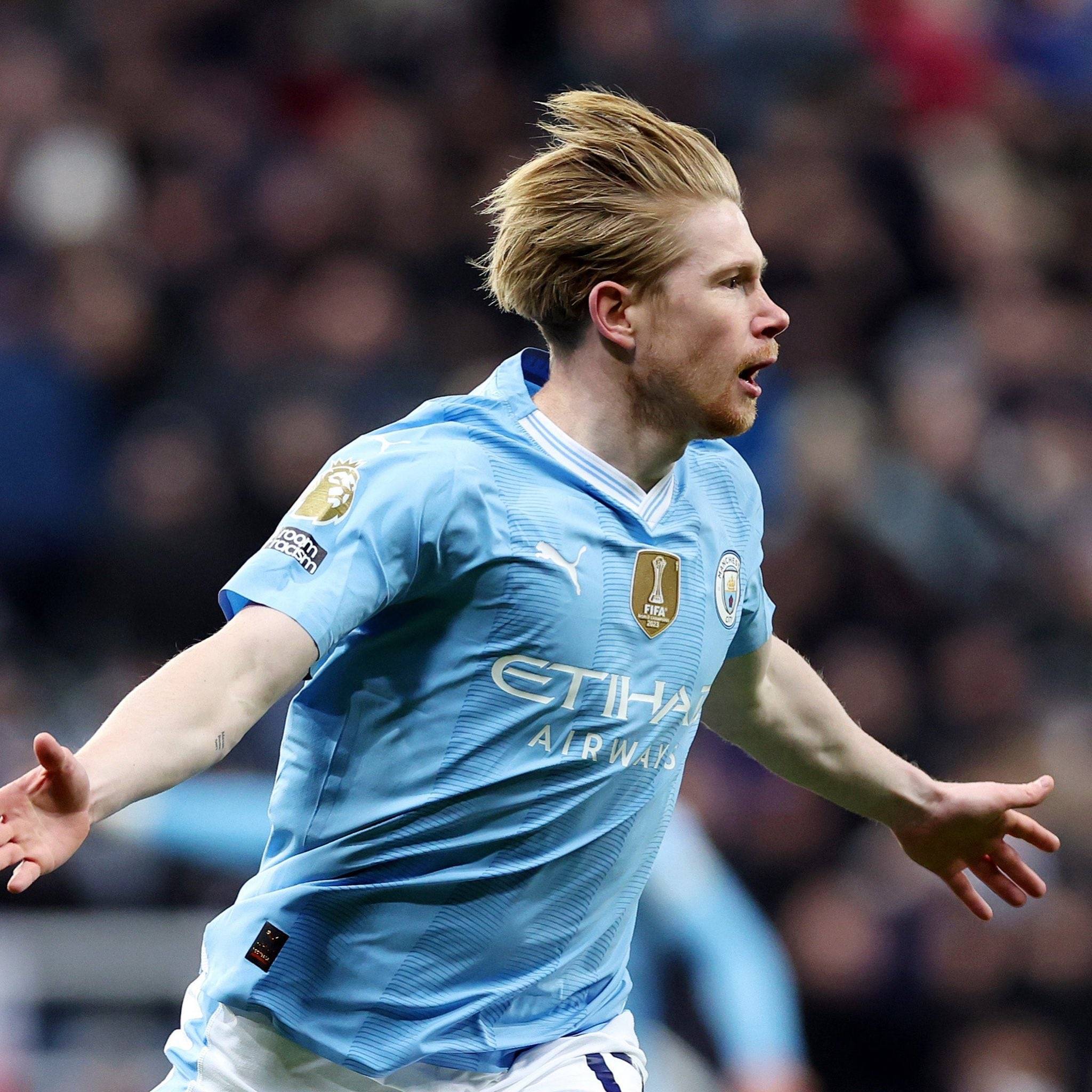 爱游戏在线-包含那不勒斯中场核心缺席,对球队影响巨大的词条