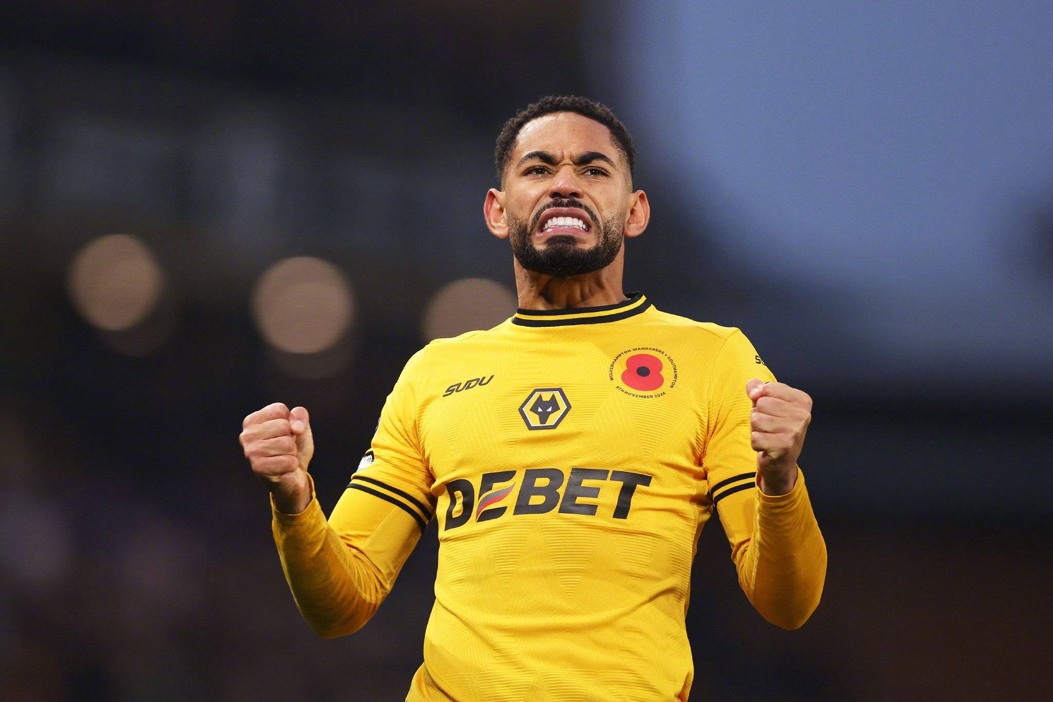 爱游戏体育网站-南安普顿在主场战平狼队,力保英超联赛前十名位置