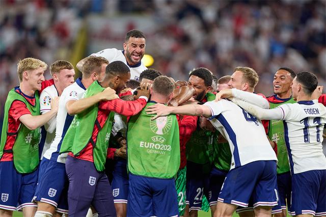 爱游戏官网-关于荷兰队成功晋级欧洲杯正赛,火力全开的信息