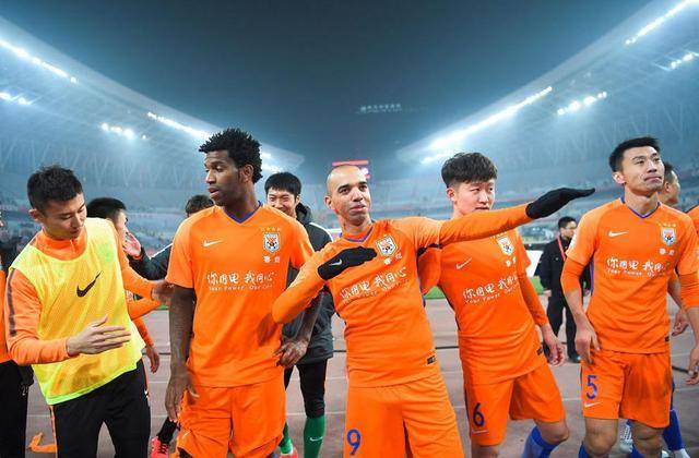 关于贵州恒丰主场不敌广州富力遭遇两连败的信息 关于贵州恒丰主场不敌广州富力遭遇两连败的信息