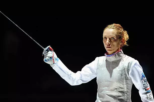 爱游戏登录-匈牙利击剑选手实现大逆转,斩获胜利