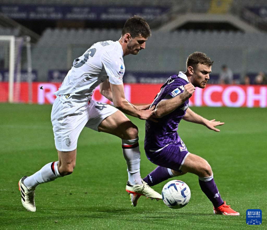 包含佛罗伦萨2-1逆转AC米兰,迎来连胜的词条 包含佛罗伦萨2-1逆转AC米兰,迎来连胜的词条