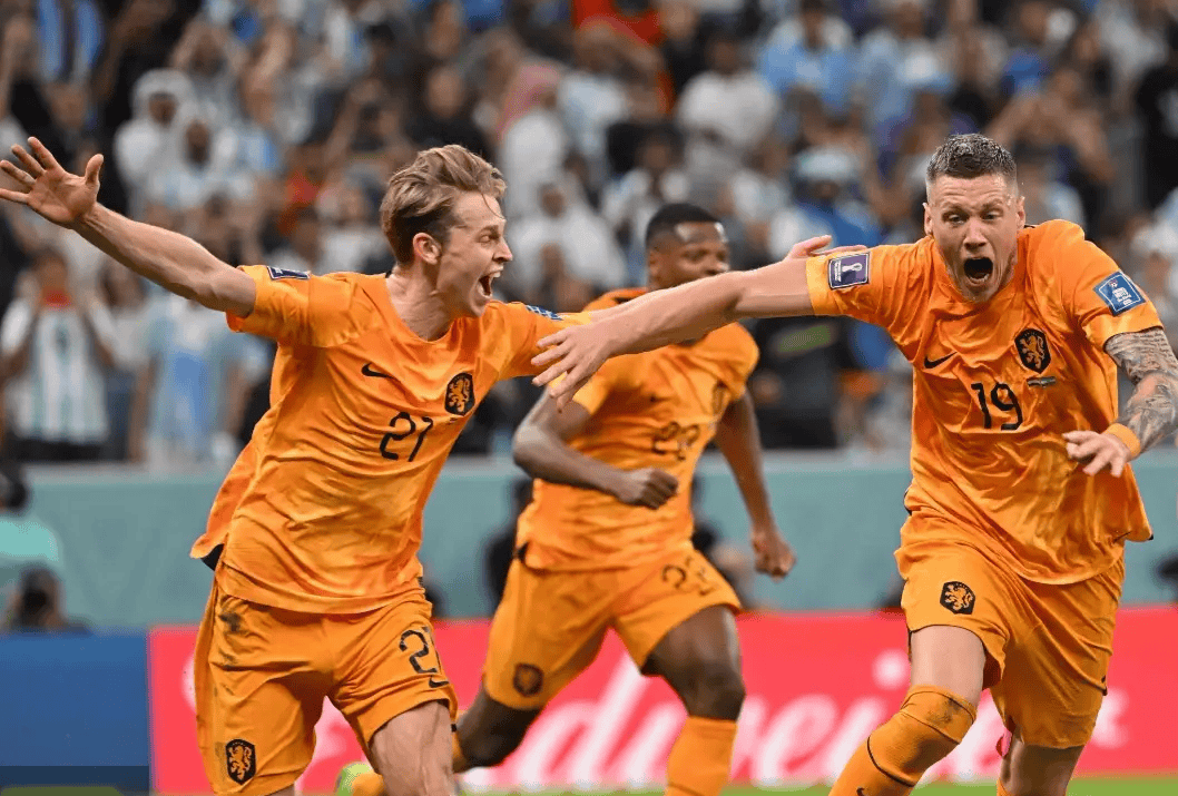 芬兰国家队实现突破,小组出线 芬兰国家队实现突破,小组出线