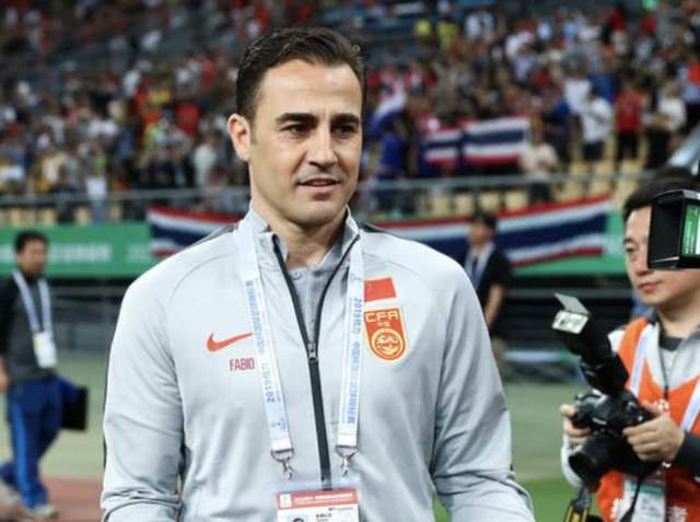 爱游戏官方入口-足球比赛中,一位老将的表现引起广泛赞誉